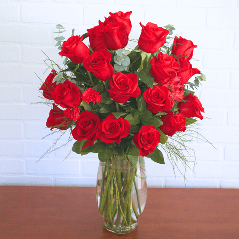 Red Vase 2 Dozen