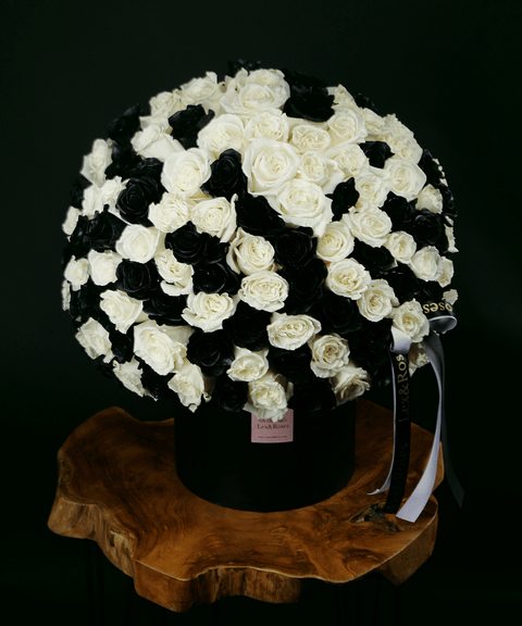 Chess Roses - HatBox