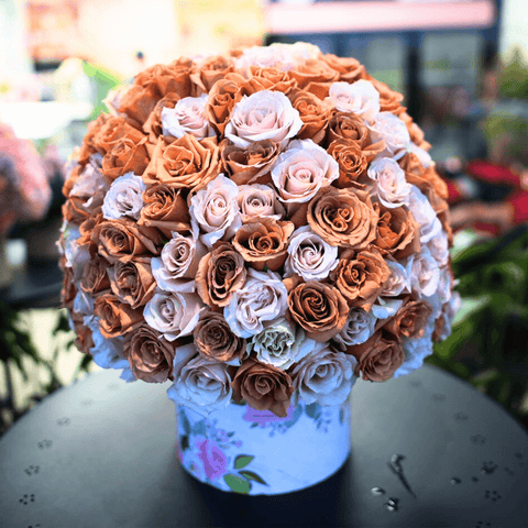 Cappuccino & Sand Roses HatBox