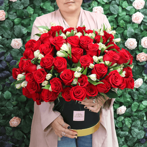 50 Box - Red Roses
