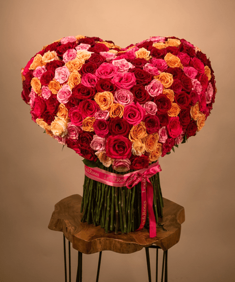 Heart Bouquet - Cherry
