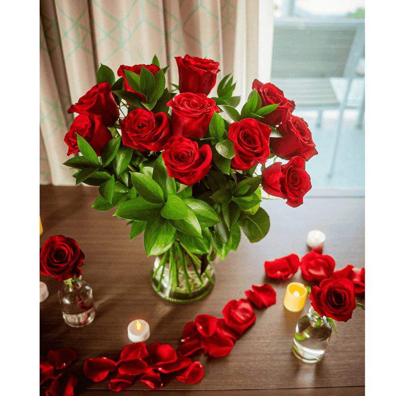 Hotel Room Decor Red (Premium Package)