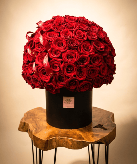 Red Roses HatBox