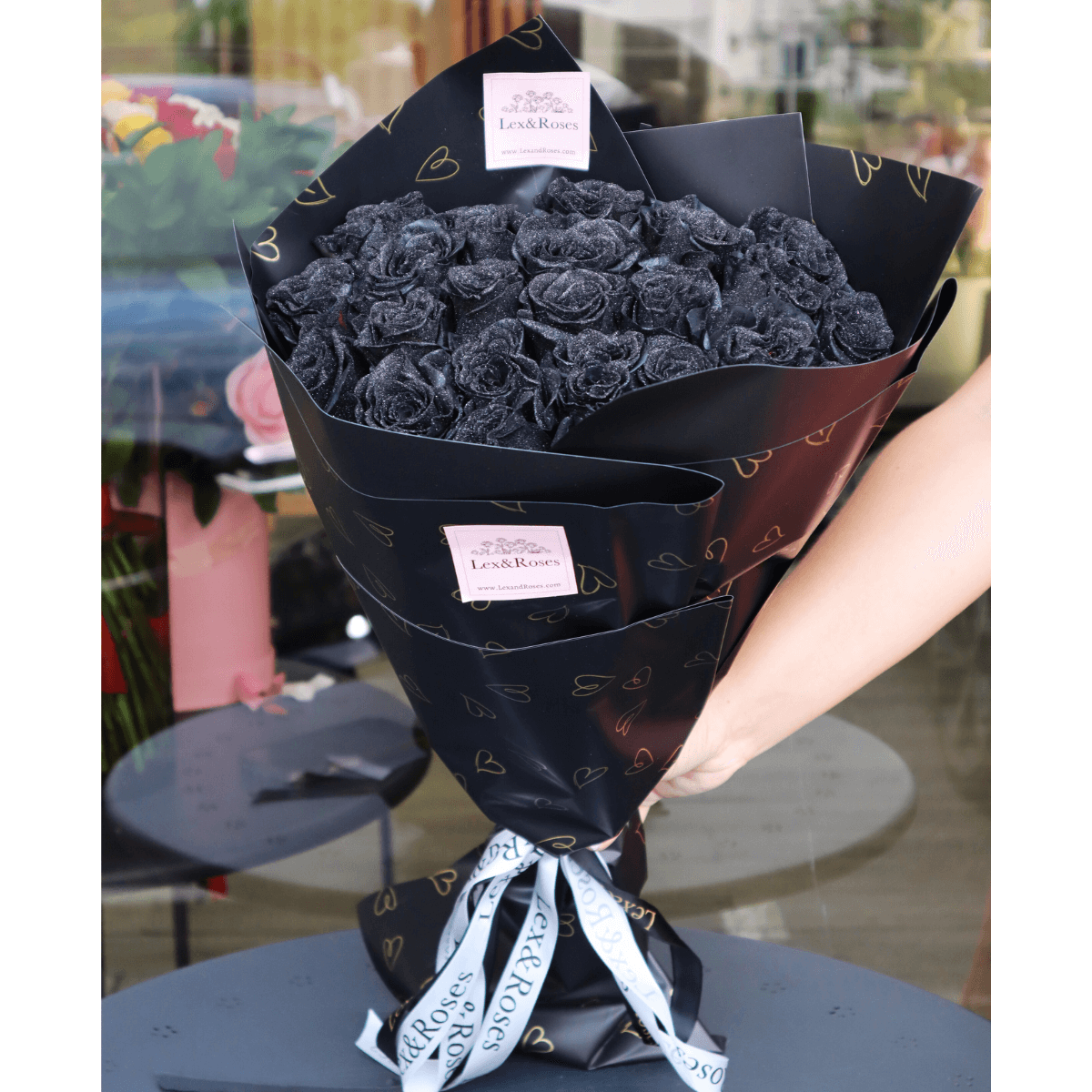Lex Roses Glitter Black Rose Bouquet โ Lex&Roses
