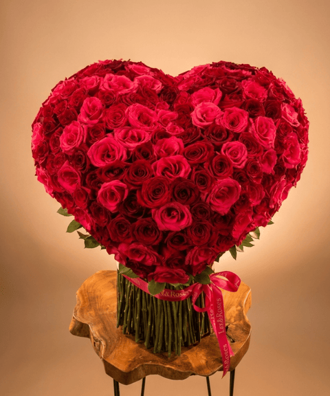 Heart Bouquet - Red & Hot