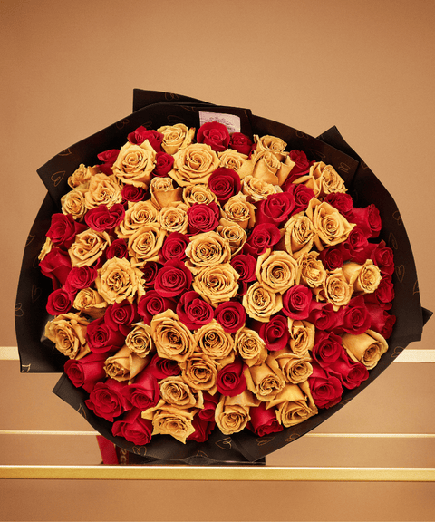 Cappuccino & Red Rose Bouquet