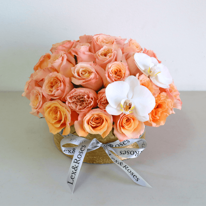 40 Peach Roses Vase - Orchids