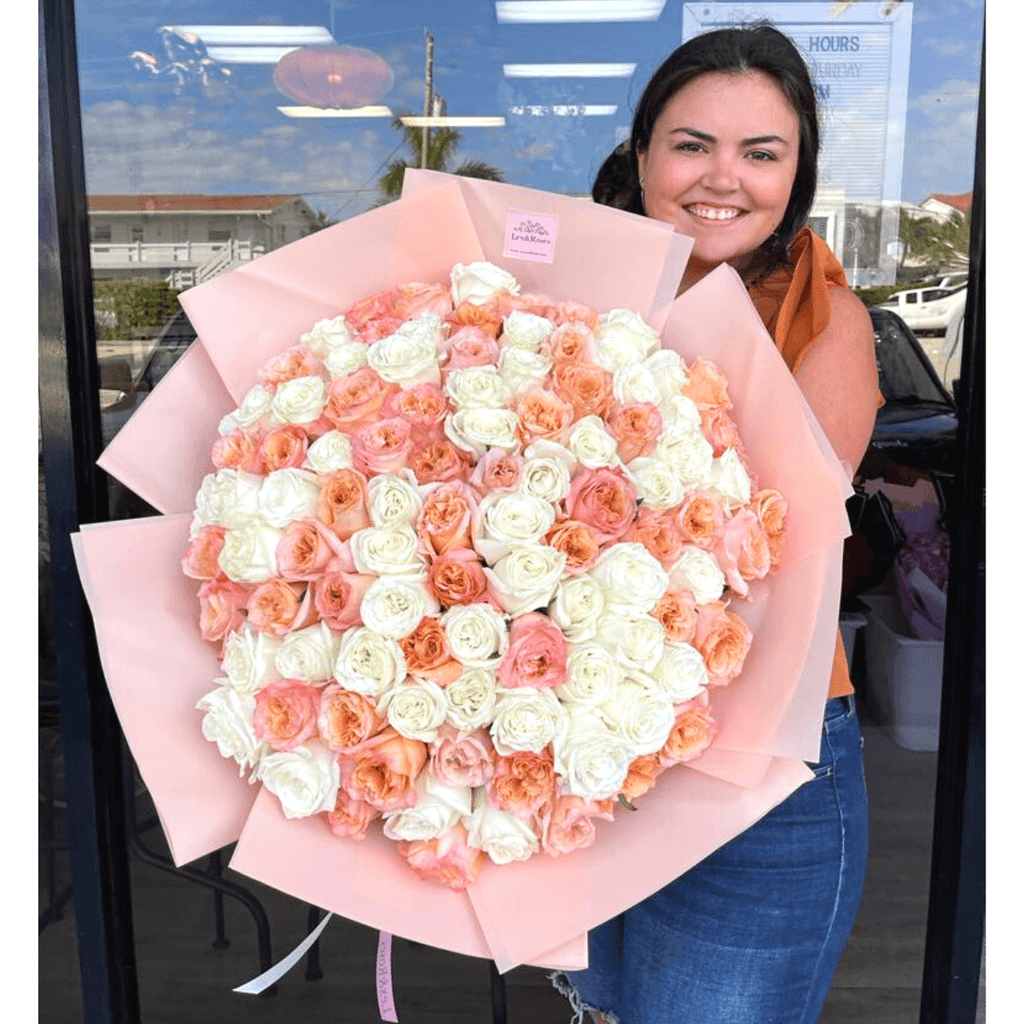 Peach & White Rose Bouquet – Lex&Roses